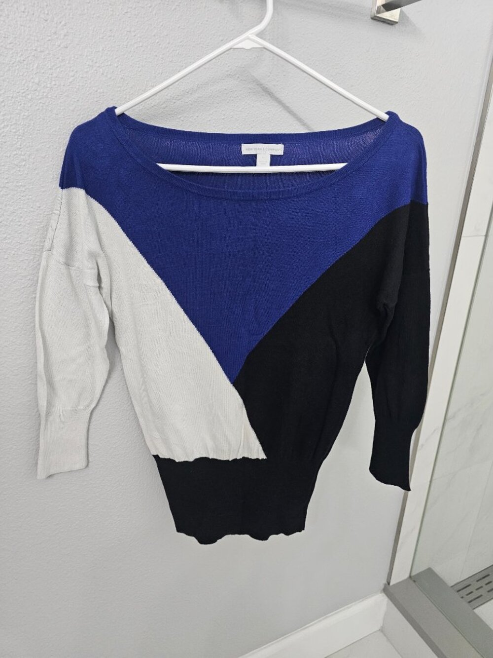 NY&C Sweater - Size XS